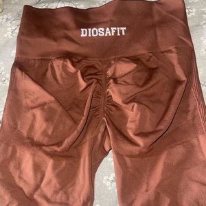 Diosa fit shorts